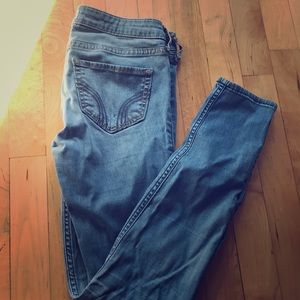 Holister Size 5 Jeans